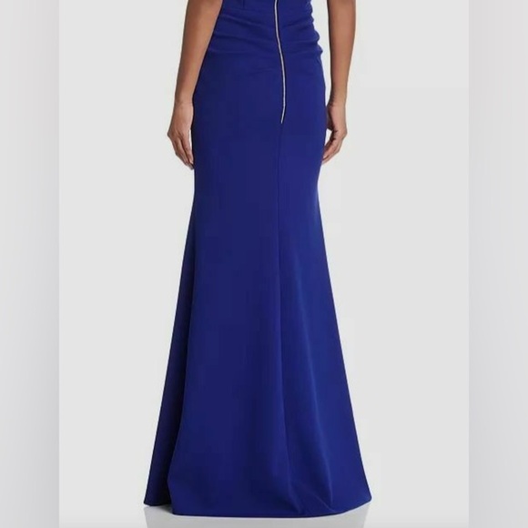 AQUA Off-the-Shoulder Scuba Crepe Gown Marine Blue.                  A - Picture 5 of 10